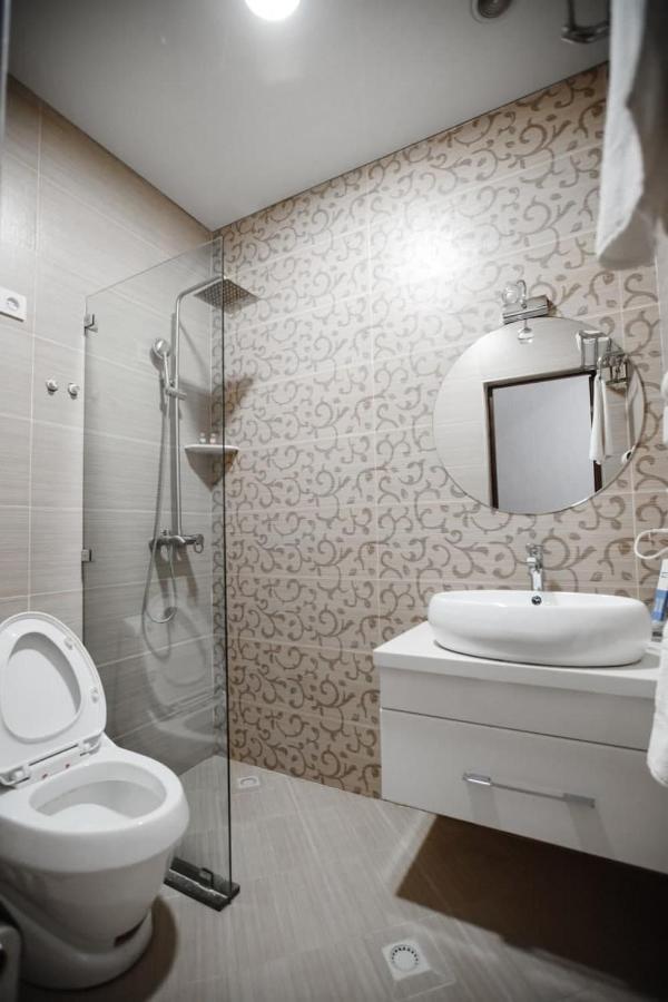 Shedevr Plaza Hotel Namangan Exterior foto